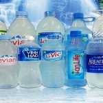 Nước uống đóng chai loại nào tốt?