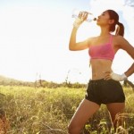 Những lợi ích tuyệt vời của việc uống nước vào buổi sáng